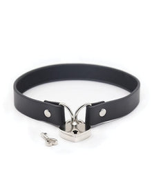 Collars Plesur PVC Collar w/Heart Lock - Black