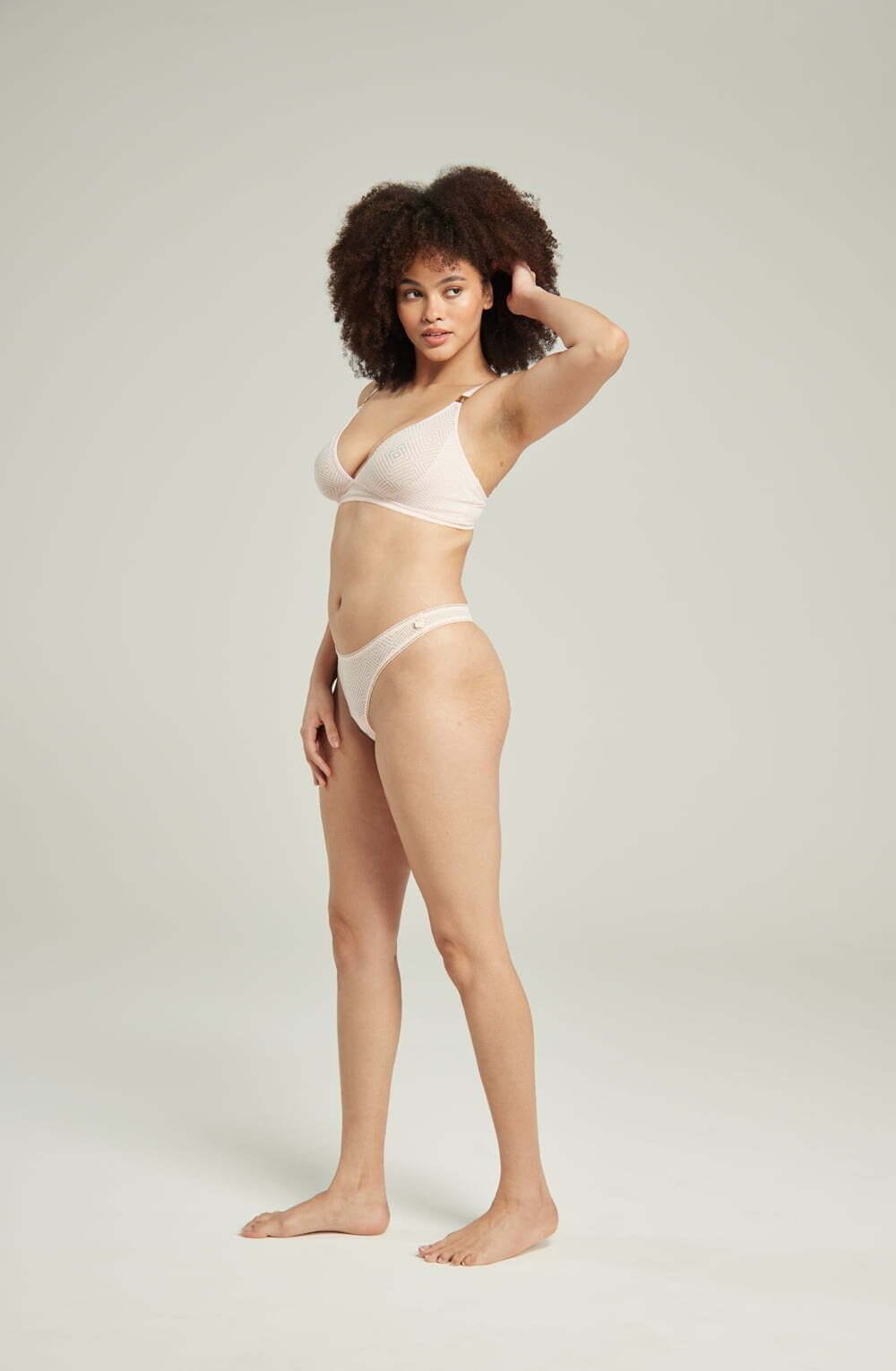 Briefs & Thongs The Sheer Deco Barely There Thong Blush Pink